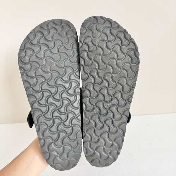 Birkenstock Gizeh Sandals Womens Size 41 Size 10-10.5 Black Birko-Flor T Strap - Picture 16 of 16